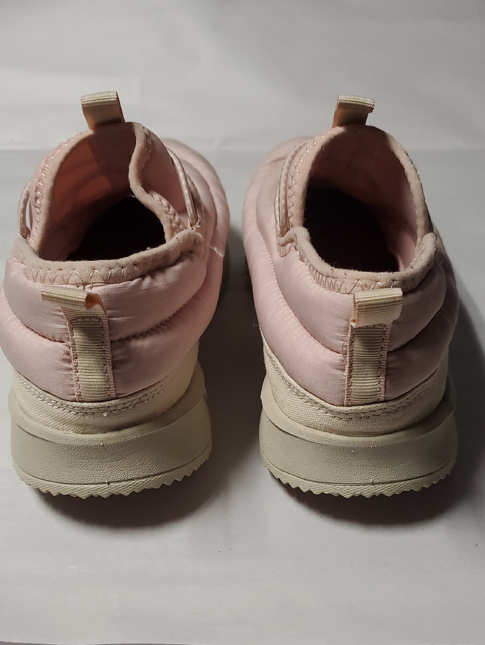 The North Face Thermoball Low Slip-On Sneaker - Blush Pink Size 7 - Picture 9 of 16
